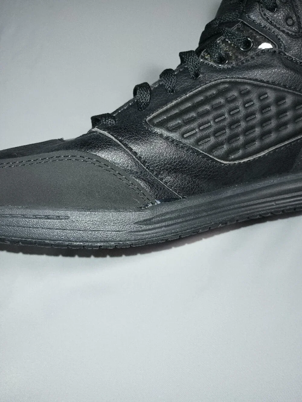 Tredsafe Hooper Men's High-Top Slip-Resistant Shoes